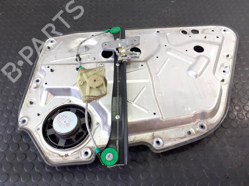 Elevalunas trasero izquierdo VW PHAETON (3D1, 3D2, 3D3, 3D4, 3D6, 3D7, 3D8, 3D9) 3.0 V6 TDI 4motion (224 hp) 5776120