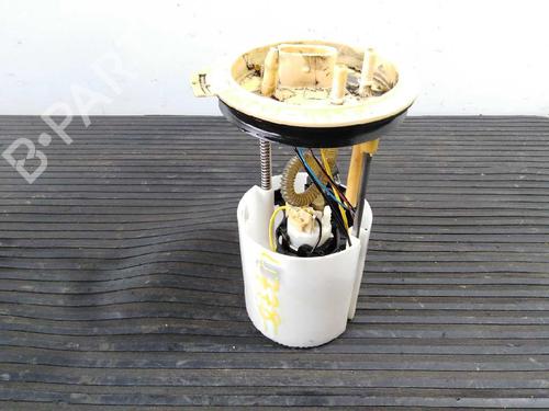 Used Fuel pump VW GOLF VI (5K1) 1.6 TDI (105 hp) 3685297