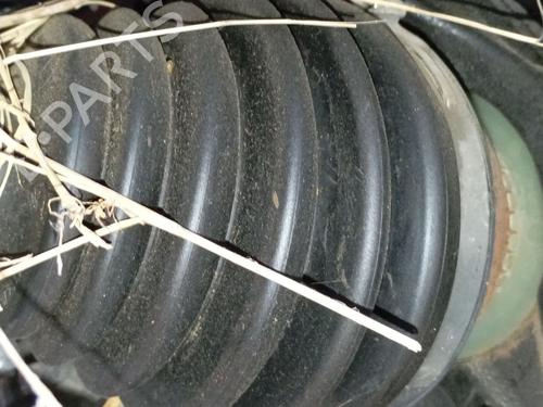 Used Right front driveshaft Right front driveshaft VW POLO VI (AW1, BZ1, AE1) 1.0 TSI (95 hp) 33431564 33431564