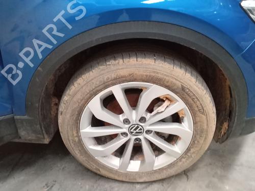 Used Front right wheel arch trim Front right wheel arch trim VW T-ROC (A11, D11) 1.5 TSI (150 hp) 32859209 32859209