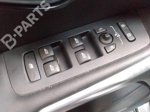 left-front-window-switch-volvo-v40-hatchback-525-d3-2012-2013-2014-2015-2016-2017-2018-2019-10739783 main image