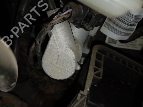 brake-master-cylinder-vw-t-cross-c11-d31-2018-32498529 main image