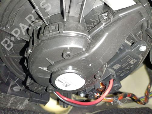 Varmeblæser VW TIGUAN (AD1, AX1) 2.0 TDI (150 hp) 27242017