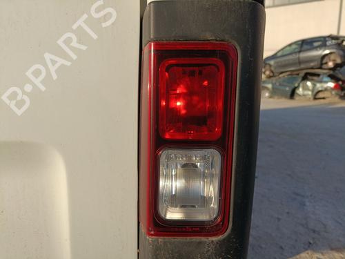 Used Rear bumper right light RENAULT TRAFIC III Bus (JG_) 1.6 dCi 95 (JGMR, JGMJ) (95 hp) 27891006