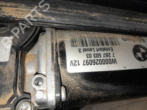 Used Front wiper motor BMW 1 (F20) 116 d (116 hp) 24539842