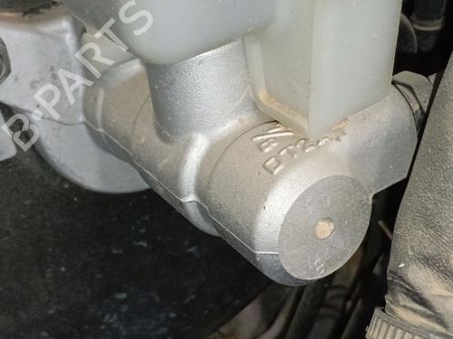 Hoofdremcilinder HYUNDAI ix35 (LM, EL, ELH) 1.7 CRDi (116 hp) 30830253