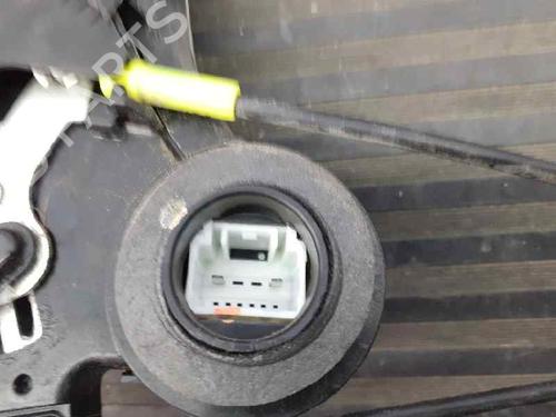 Rear left lock TOYOTA HILUX VII Pickup (_N1_, _N2_, _N3_) 3.0 D-4D 4WD (KUN26) | BP4395524C100 