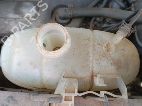 Used Expansion tank RENAULT TRAFIC III Bus (JG_) 1.6 dCi 95 (JGMR, JGMJ) (95 hp) 27892557