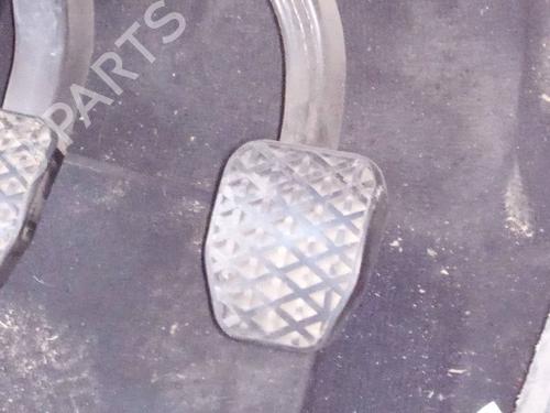 Used Break pedal BMW X3 (F25) sDrive 18 d (143 hp) 10701014