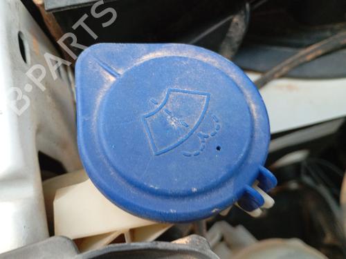 Used Windscreen washer tank PEUGEOT 3008 II SUV (MC_, MR_, MJ_, M4_) 1.6 BlueHDi 120 (120 hp) 30728043