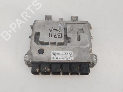 Used Engine control unit (ECU) MERCEDES-BENZ GLA (H247) GLA 200 d (247.712) (150 hp) 30589431