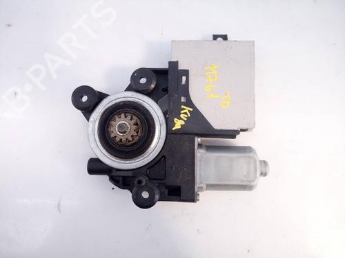 Used Right rear window motor FORD KUGA II (DM2) 2.0 TDCi (140 hp) 18101389