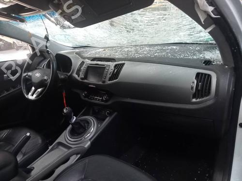 Engine control unit (ECU) KIA SPORTAGE III (SL) 1.7 CRDi | BP16685667M57 