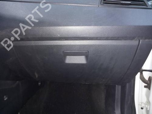 Handskerum SEAT IBIZA V (KJ1, KJG) 1.0 MPi (80 hp) 22183231