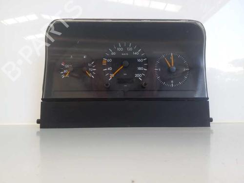 Used Instrument cluster MERCEDES-BENZ 124 Saloon (W124) [1984-1993]  3263254