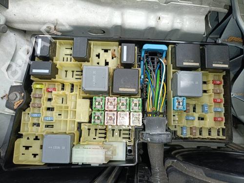 Used Fuse box FORD FOCUS III [2010-2020]  19923743