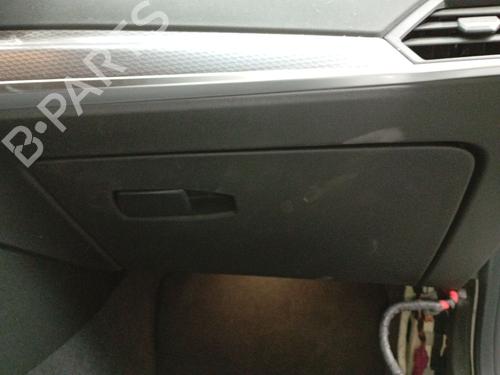 Used Glove box Glove box 38062251 38062251