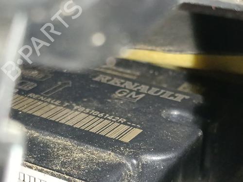ecu-airbags-renault-trafic-iii-van-fg_-2014-39992807 main image