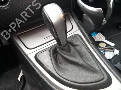 Used Gear lever BMW 1 (E81) 118 i (143 hp) 15843794