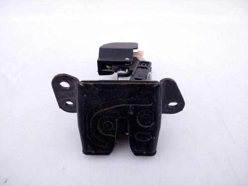 Used Tailgate lock HYUNDAI SANTA FÉ II (CM) 2.2 CRDi (155 hp) 11019938