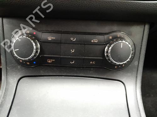 Commande Chauffage MERCEDES-BENZ B-CLASS Sports Tourer (W246, W242) B 200 CDI (246.201) (136 hp) 24611580