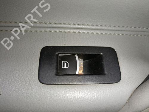 Comutador vidro trás esquerdo Comutador vidro trás esquerdo VW TOUAREG (7LA, 7L6, 7L7) 2.5 R5 TDI (174 hp) 34344559 34344559