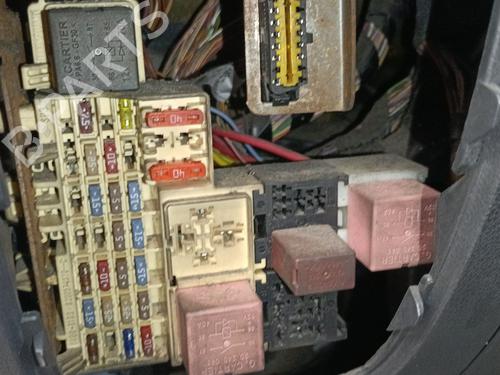 fuse-box-renault-master-iii-platformchassis-ev-hv-uv-2010-36773964 main image
