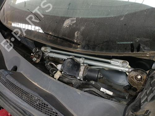 Used Front wiper motor RENAULT KADJAR (HA_, HL_) 1.5 BLUE dCi 115 (HLA6) (116 hp) 32090403