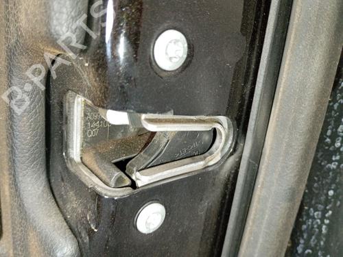 Used Front right lock Front right lock MERCEDES-BENZ C-CLASS (W205) C 200 BlueTEC / d (205.037) (136 hp) 40046499 40046499