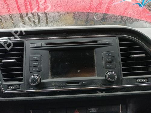 Used Radio SEAT LEON (5F1) 1.2 TSI (105 hp) 32003112