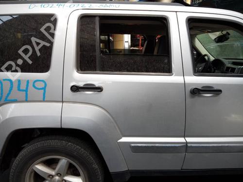 Used Right rear door JEEP CHEROKEE (KK) 2.8 CRD 4x4 (177 hp) 10163725