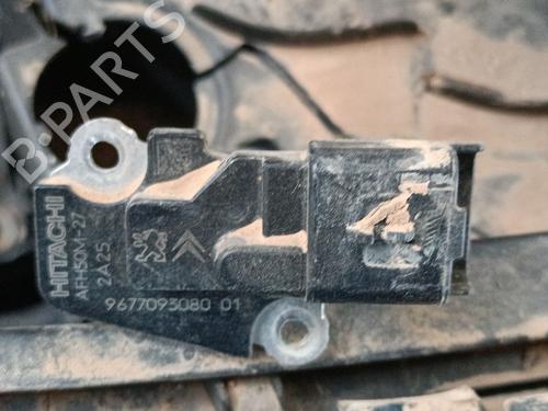 Used Mass air flow sensor PEUGEOT 3008 II SUV (MC_, MR_, MJ_, M4_) 1.5 BlueHDi 130 (131 hp) 31956304