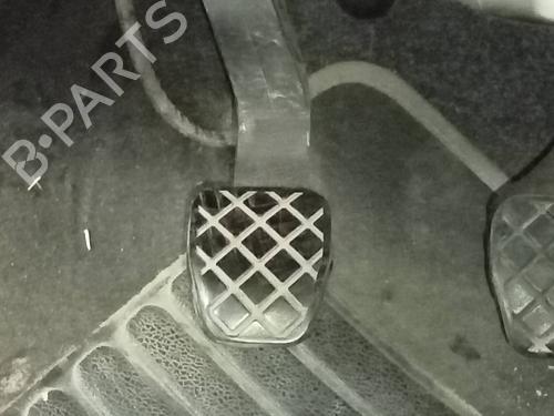 Used Clutch pedal SEAT IBIZA IV (6J5, 6P1) 1.9 TDI (105 hp) 10682033