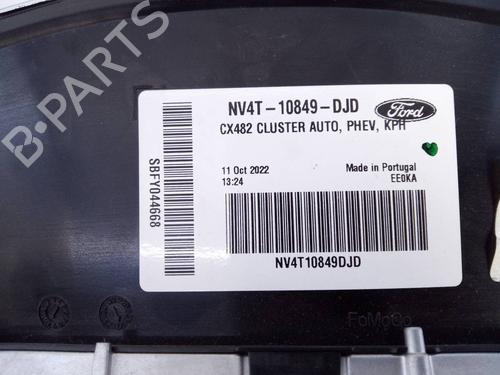Instrument cluster FORD KUGA III (DFK) | BP22399161C47