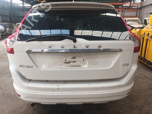 Right headlight VOLVO XC60 I SUV (156) D3 | BP30697858C29 