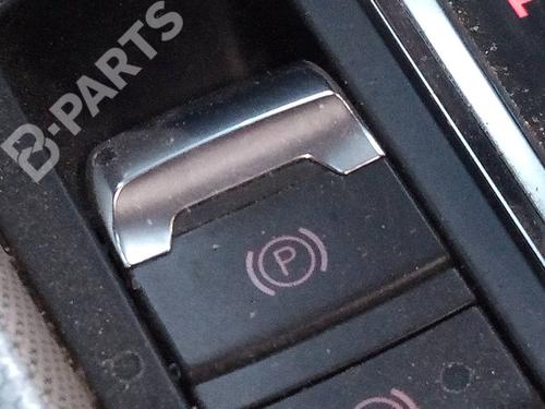 BP8892352I18 main image