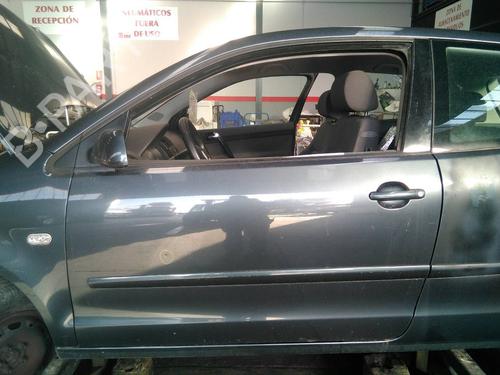 Used Left front door VW POLO (9N_, 9A_) 1.4 TDI (75 hp) 21121855