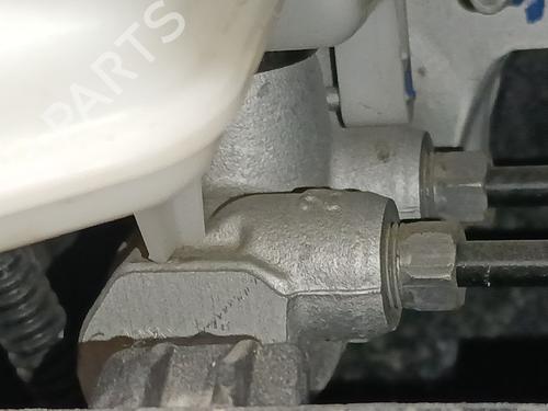 Used Brake master cylinder CITROËN C4 CACTUS 1.5 BlueHDi 100 (102 hp) 27627125