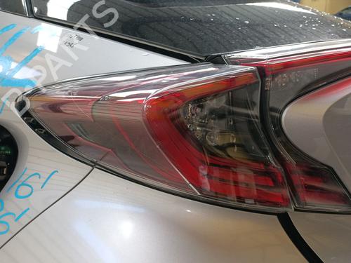 Used Left taillight Left taillight TOYOTA C-HR (_X1_) 1.8 Hybrid (ZYX10_, ZYX11_) (98 hp) 40196237 40196237