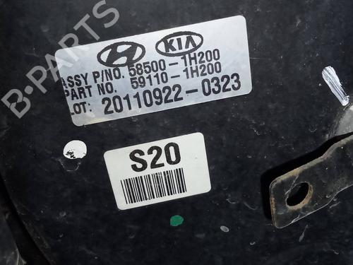 Used Servo brake HYUNDAI i30 Estate (FD) 1.6 CRDi (116 hp) 22713333