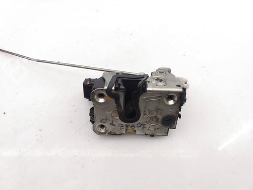 rear-right-lock-dacia-lodgy-js_-15-dci-2012-10198084 main image