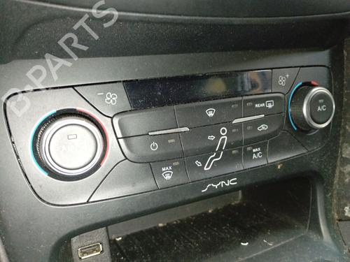 Used Climate control Climate control FORD FOCUS III Turnier 1.6 Ti (125 hp) 32390028 32390028