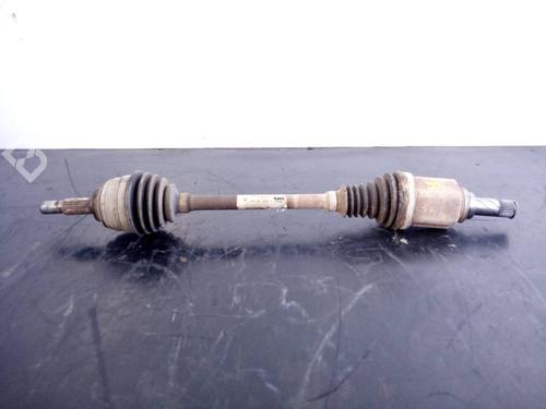 Used Left front driveshaft DACIA SANDERO II [2012-2025]  17445586