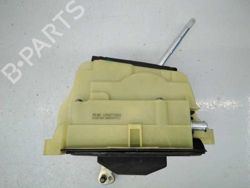 Used Gear lever MERCEDES-BENZ C-CLASS T-Model (S204) C 350 CDI 4-matic (204.292) (231 hp) 7415249