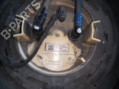 Used Fuel pump MERCEDES-BENZ E-CLASS (W212) [2009-2016]  20103060