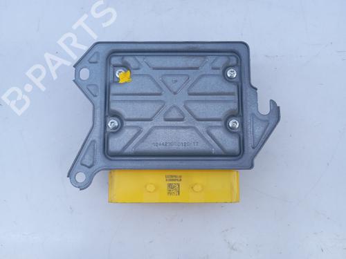 Used ECU airbags VW TOURAN (5T1) [2015-2025]  20698621