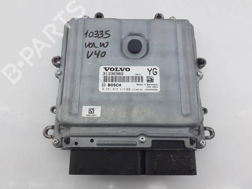 Used Engine control unit (ECU) VOLVO V40 Hatchback (525) D3 (150 hp) 10251686