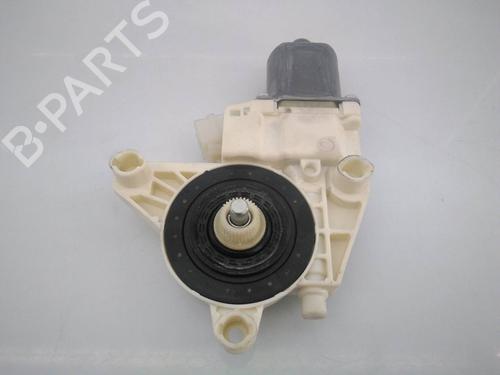 Used Right rear window motor Right rear window motor MERCEDES-BENZ C-CLASS (W204) [2007-2015] 10251278 10251278