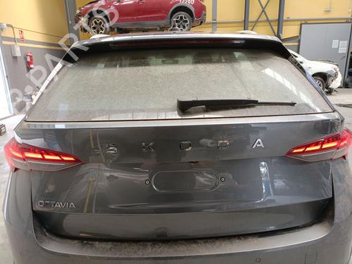 Used Tailgate SKODA OCTAVIA IV Combi (NX5, PV5) 1.5 TSI e-TEC (150 hp) 28948799