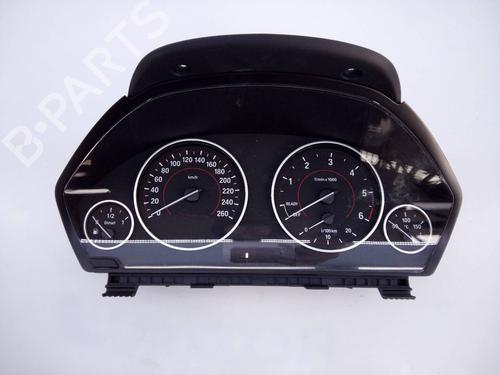 Used Instrument cluster BMW 3 Touring (F31) 318 d (143 hp) 11118159